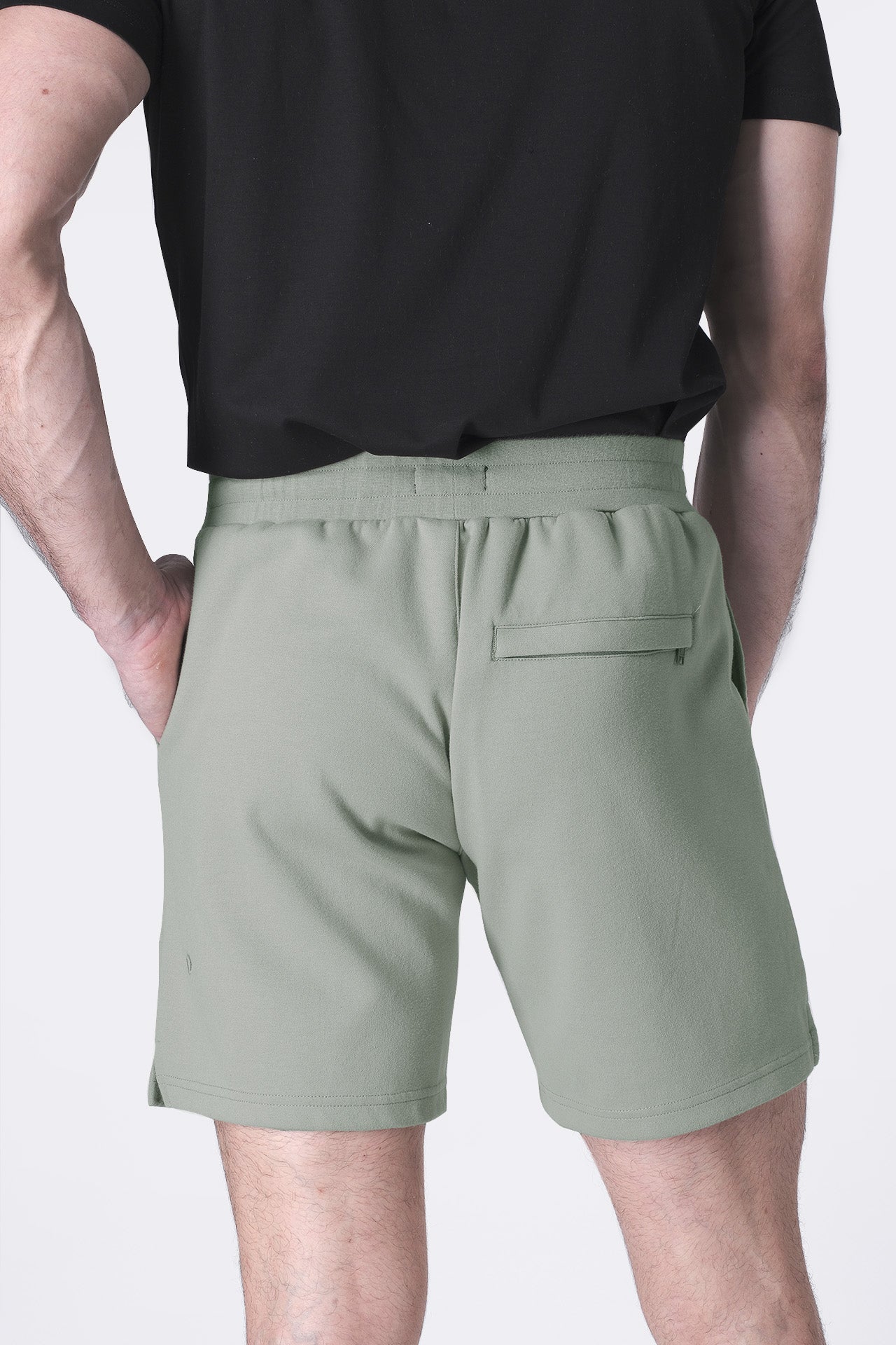 Explorer Shorts 7"