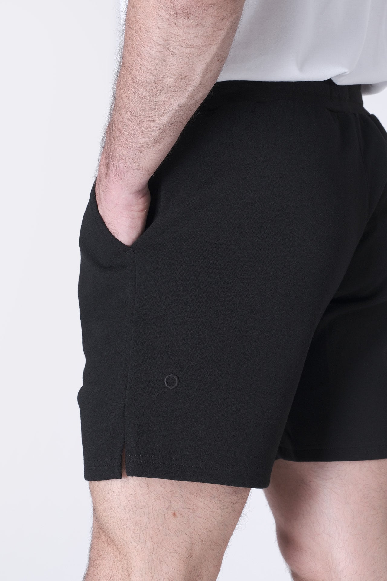 Explorer Shorts 7"