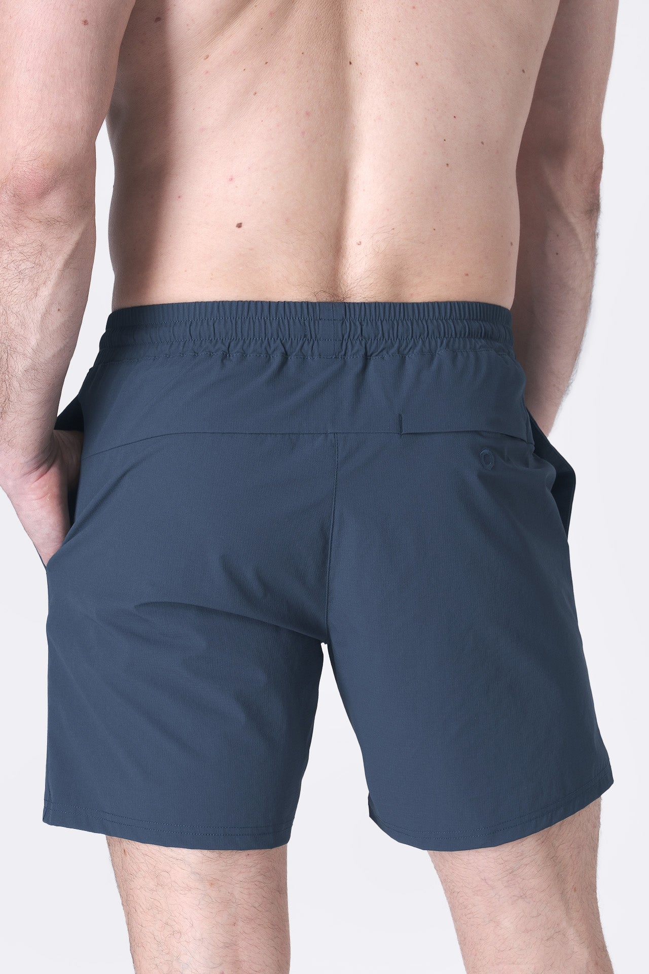 Movement Shorts 6”